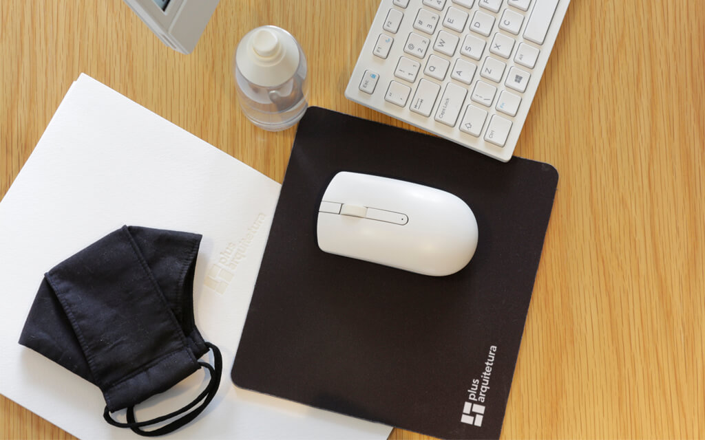 Pandemia: arte de projetar em home office